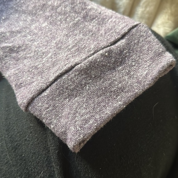 Small sweater purple fringe - Picture 3 of 5